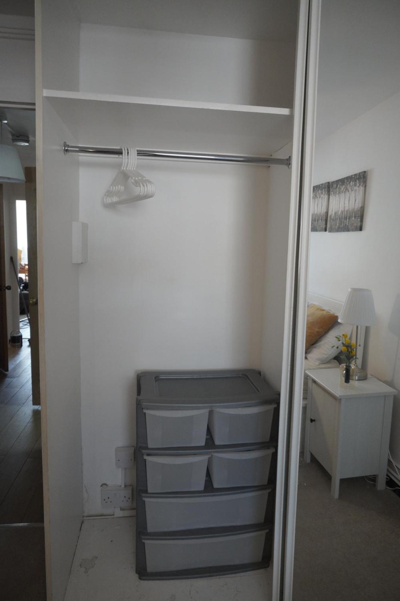 Duplex In North Kensington Apartment *